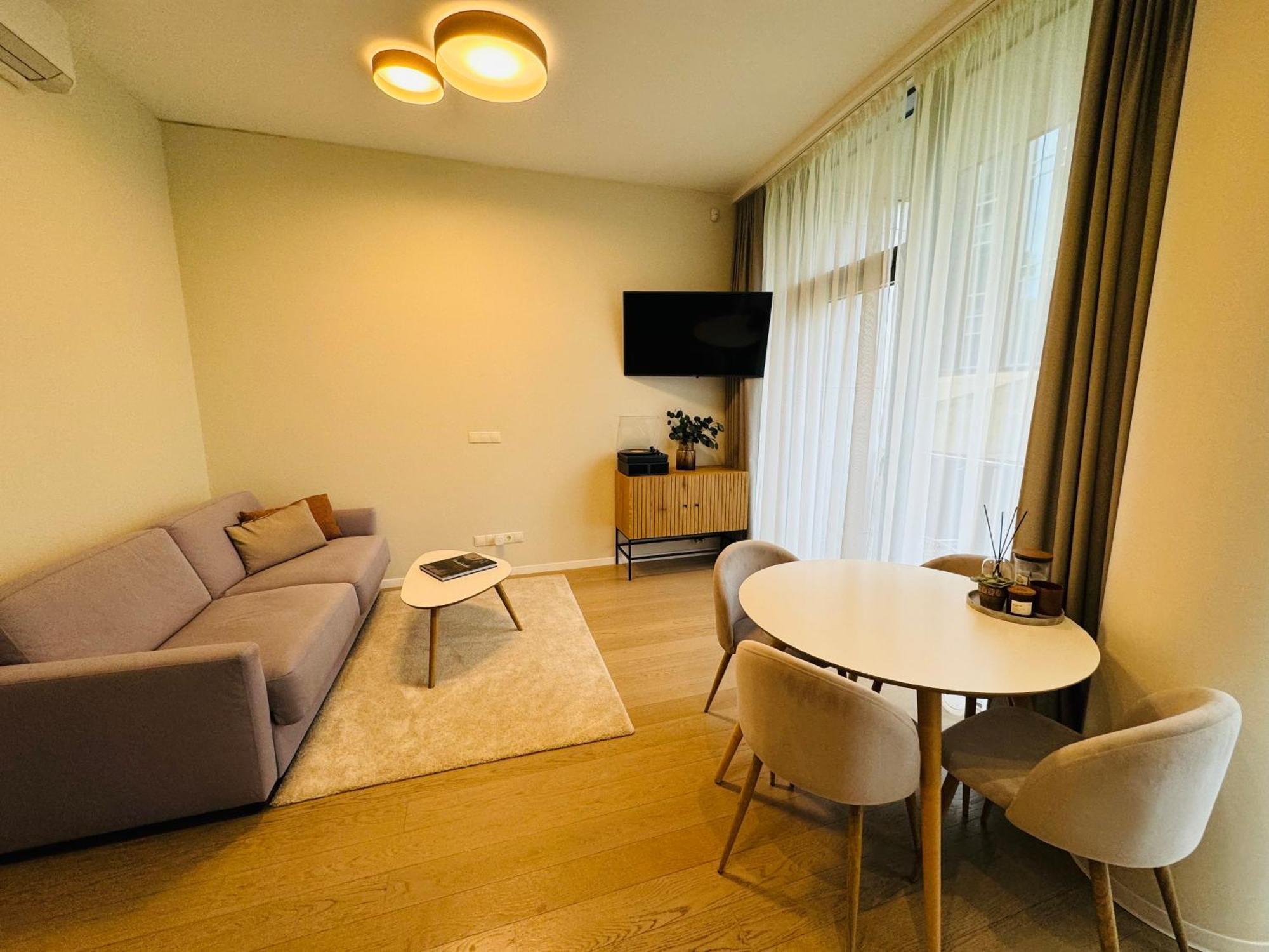 Moon Apartment ドルスキニンカイ エクステリア 写真